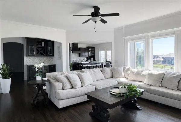 $744,999 | 9411 Northeast 98th Street, Kansas City, MO 64157