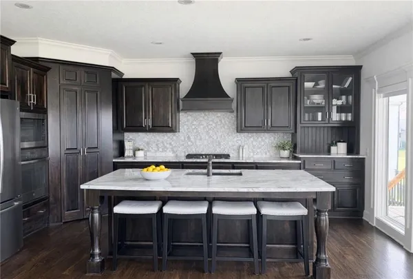 $744,999 | 9411 Northeast 98th Street, Kansas City, MO 64157