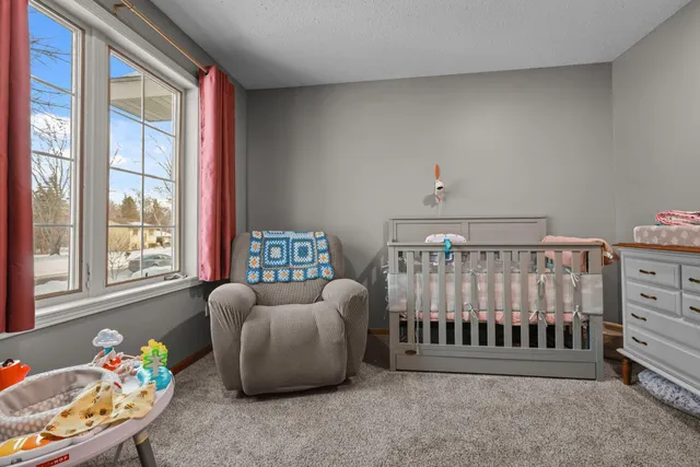 $409,000 | 8021 Elbe Street, Circle Pines, MN 55014