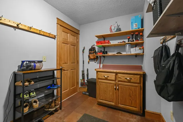 $409,000 | 8021 Elbe Street, Circle Pines, MN 55014