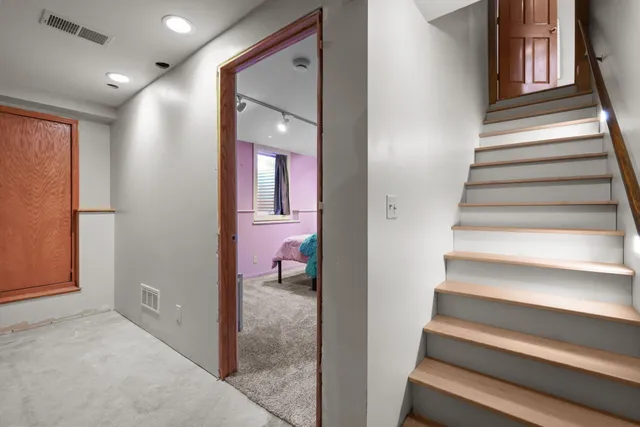 $409,000 | 8021 Elbe Street, Circle Pines, MN 55014