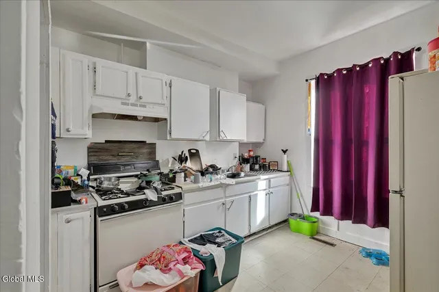 $550,000 | 12-14 Hutton Street, Troy, NY 12180