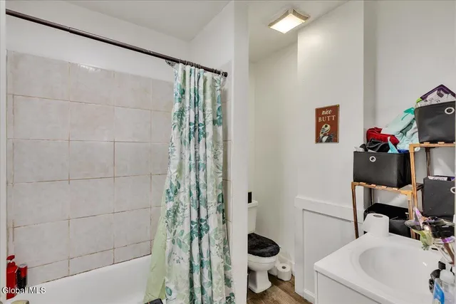 $550,000 | 12-14 Hutton Street, Troy, NY 12180