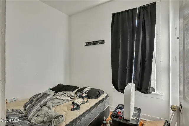 $550,000 | 12-14 Hutton Street, Troy, NY 12180