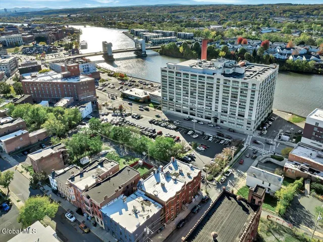 $550,000 | 12-14 Hutton Street, Troy, NY 12180