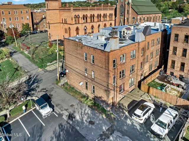 $550,000 | 12-14 Hutton Street, Troy, NY 12180
