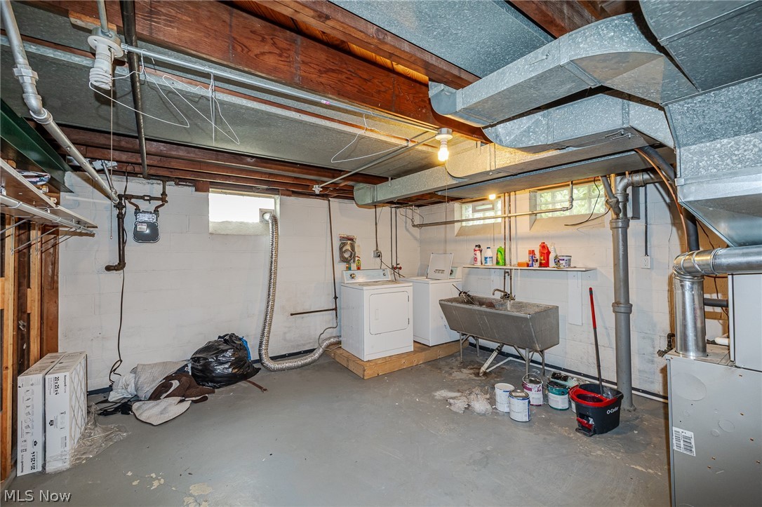 5670 Cherokee Road Cleveland, OH 44124 - Photo 27 of 37