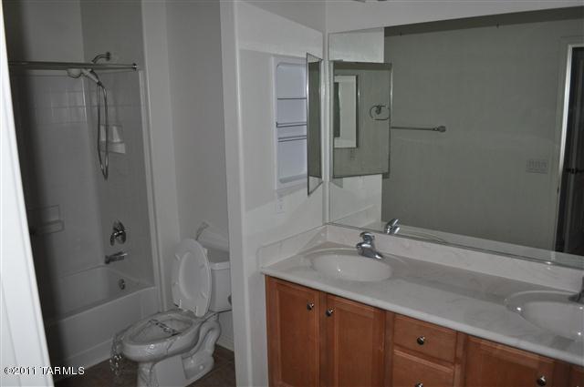 5726 West Desert Portal Road Tucson, AZ 85735 - Photo 19 of 25