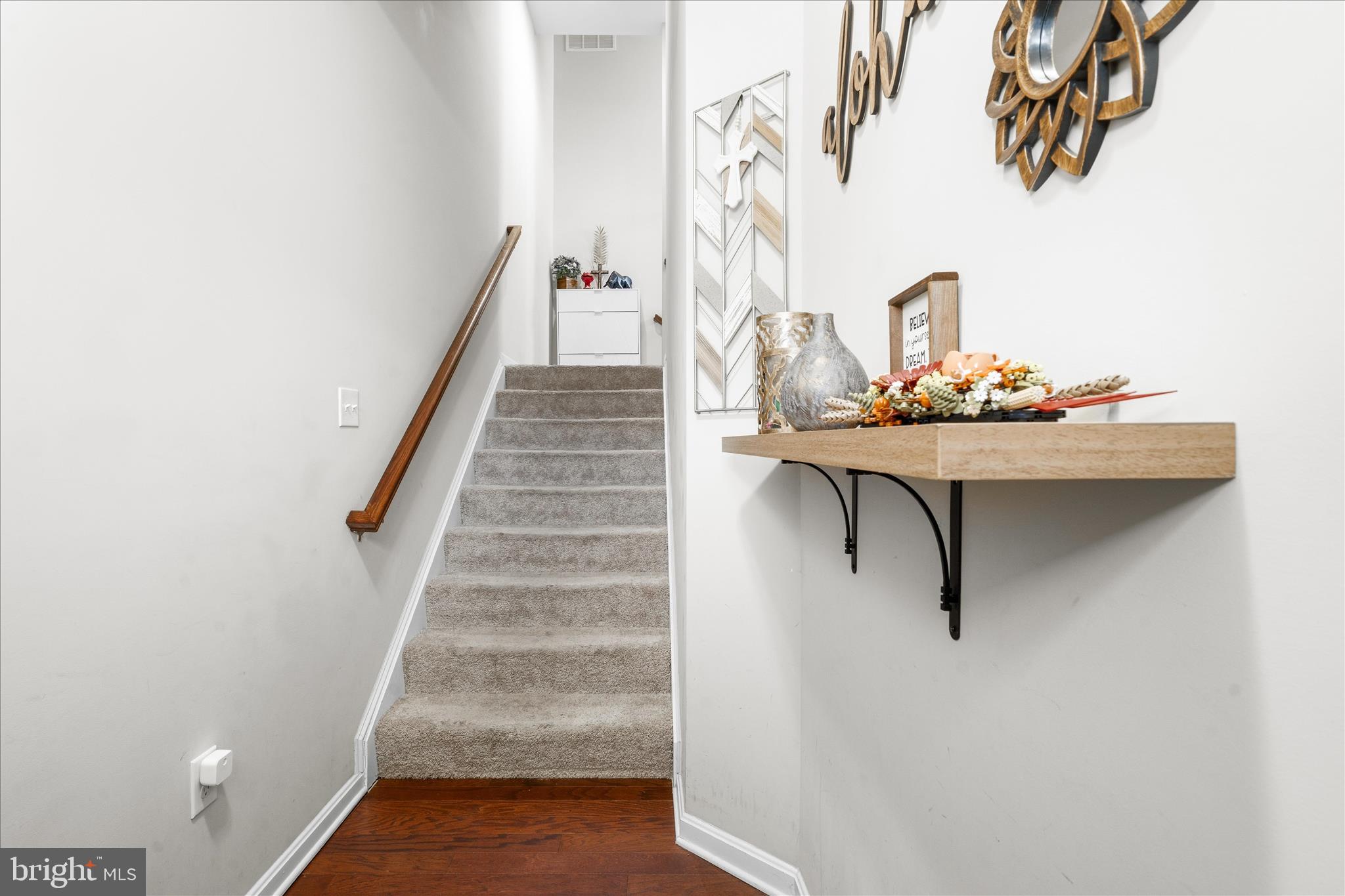 4668 Cambria Road Frederick, MD 21703 - Photo 13 of 38 Steps to Main Level