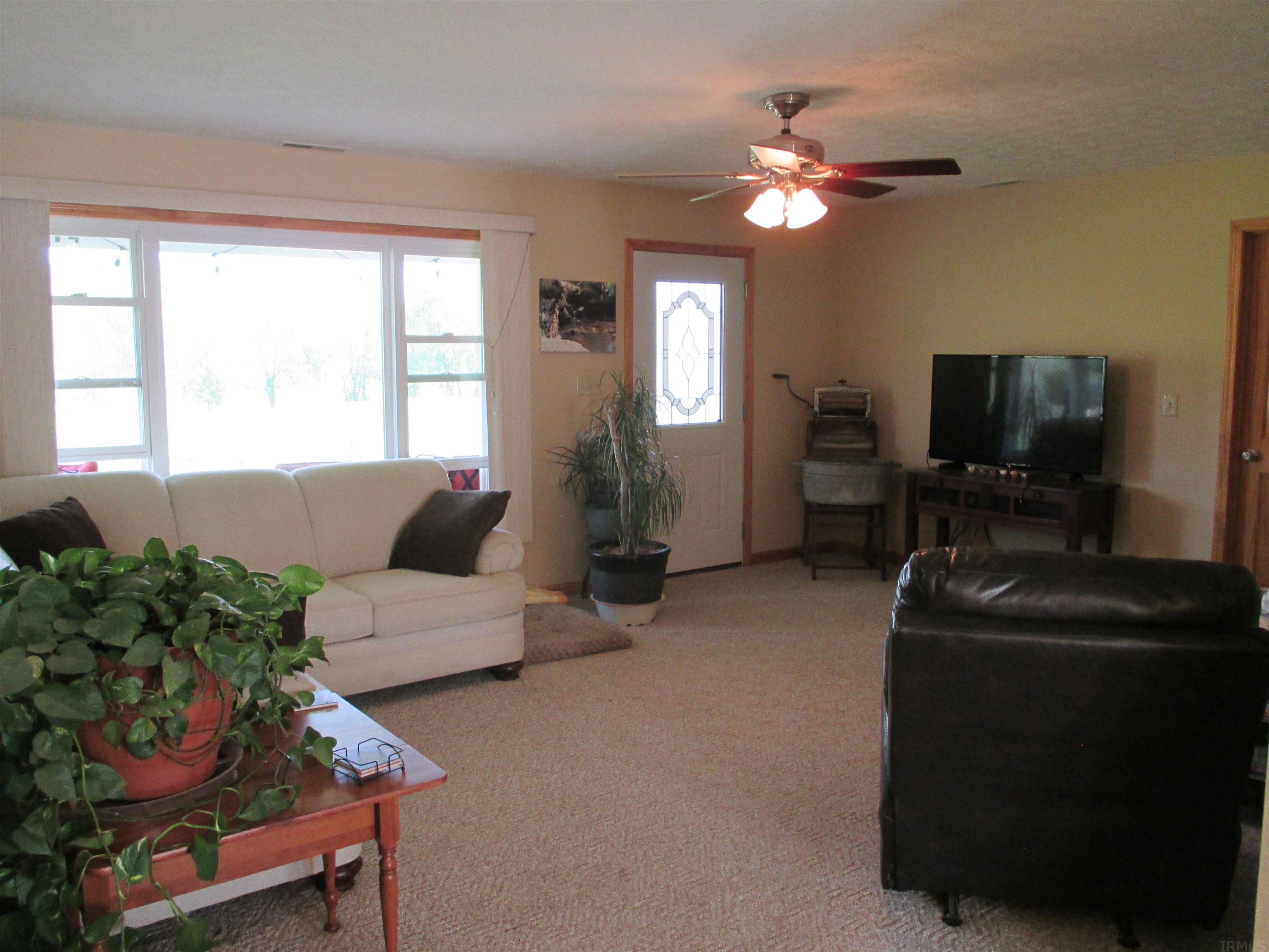 13059 East St Road Springville, IN 47462 - Photo 13 of 35 Gallery Image 13