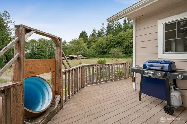 $699,999 | 659 Walker Road, Hoquiam, WA 98550