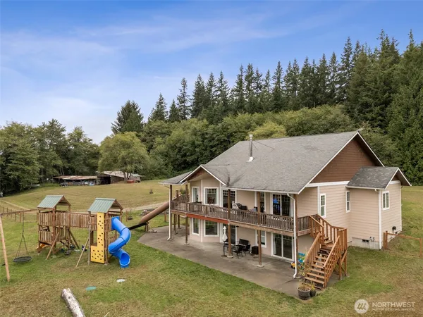 $699,999 | 659 Walker Road, Hoquiam, WA 98550