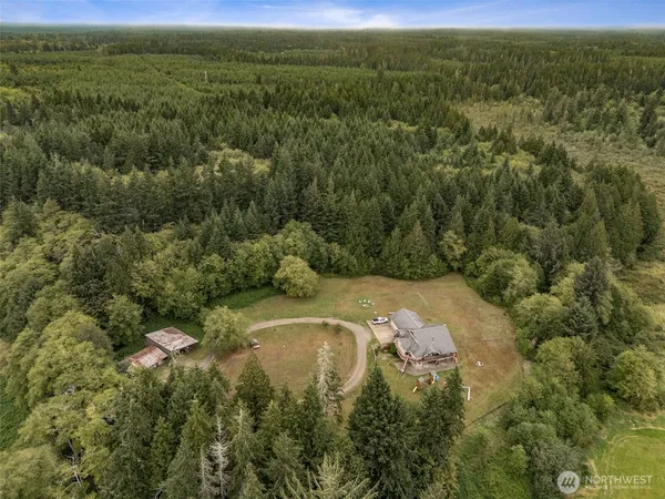 $699,999 | 659 Walker Road, Hoquiam, WA 98550