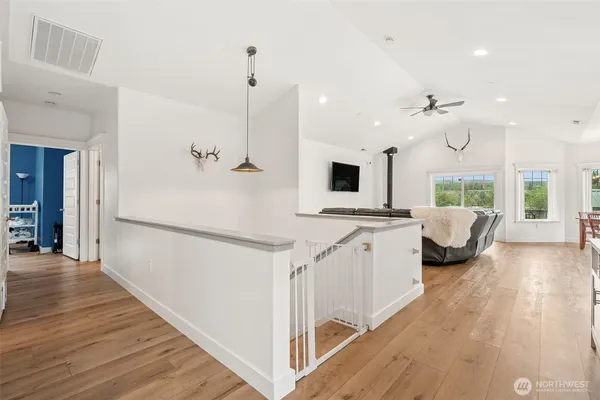 $699,999 | 659 Walker Road, Hoquiam, WA 98550