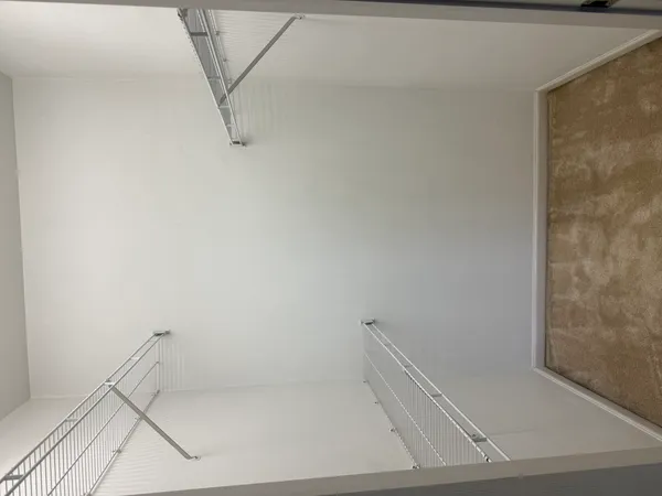 $2,300 | 111 West Chatham Lane, Round Lake, IL 60073