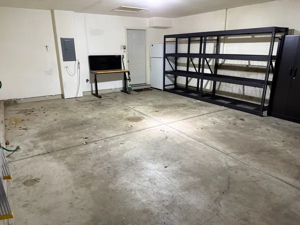 $2,300 | 111 West Chatham Lane, Round Lake, IL 60073