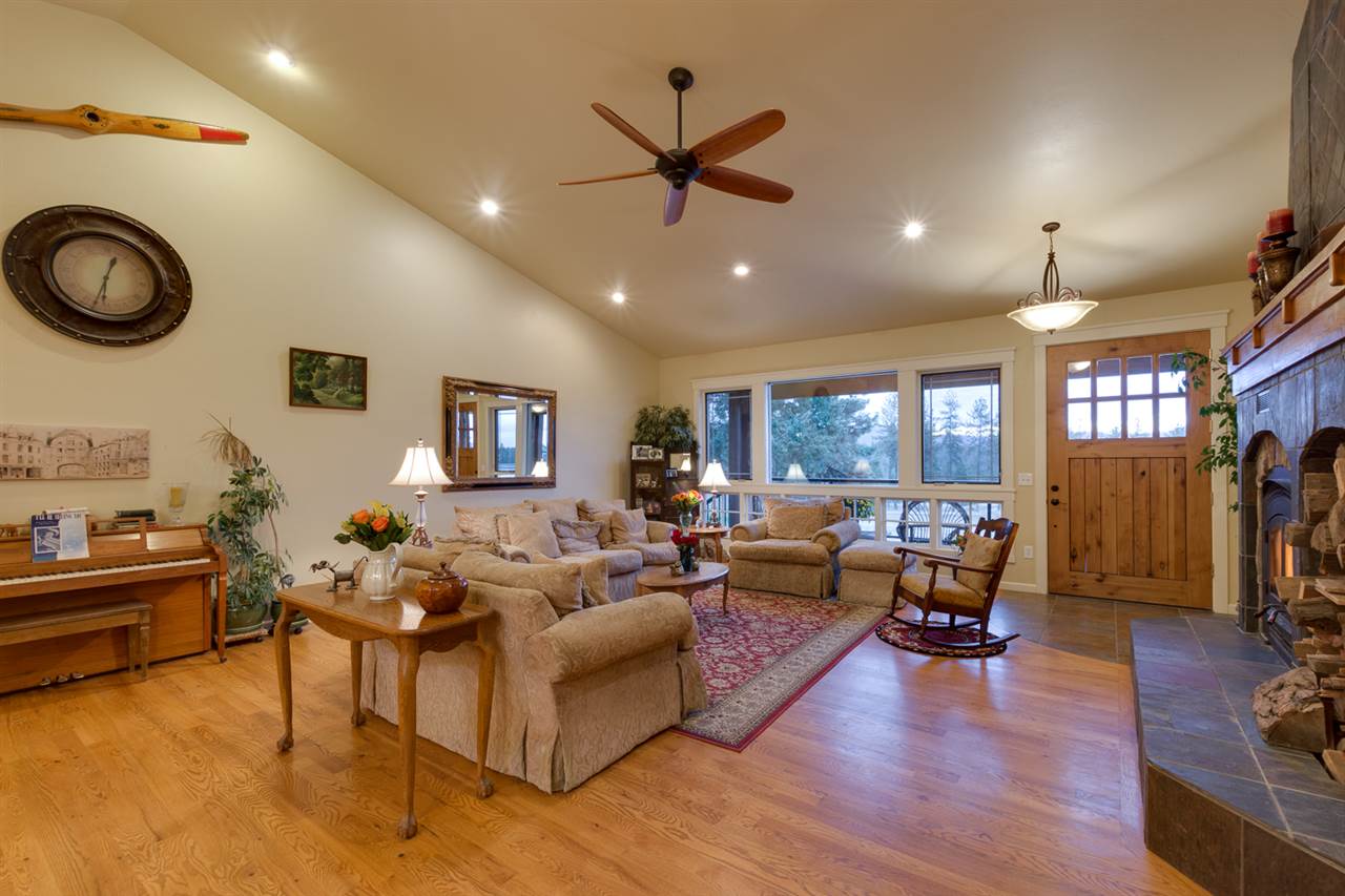 42801 North Boundary Road Elk, WA 99009 - Photo 2 of 20