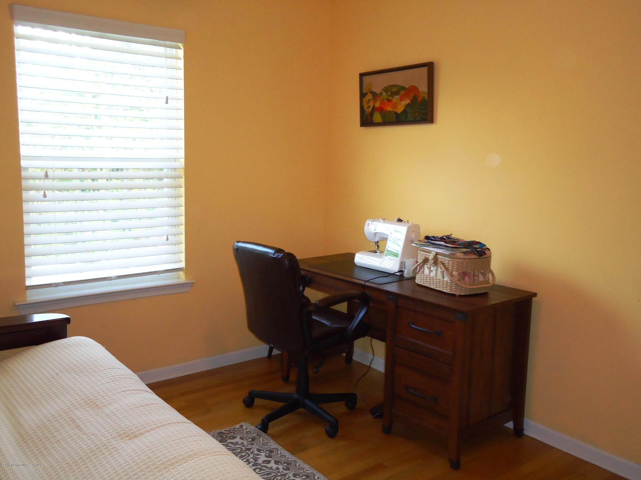 71 Fulton Street Keyport, NJ 07735 - Photo 11 of 19 DSC00612