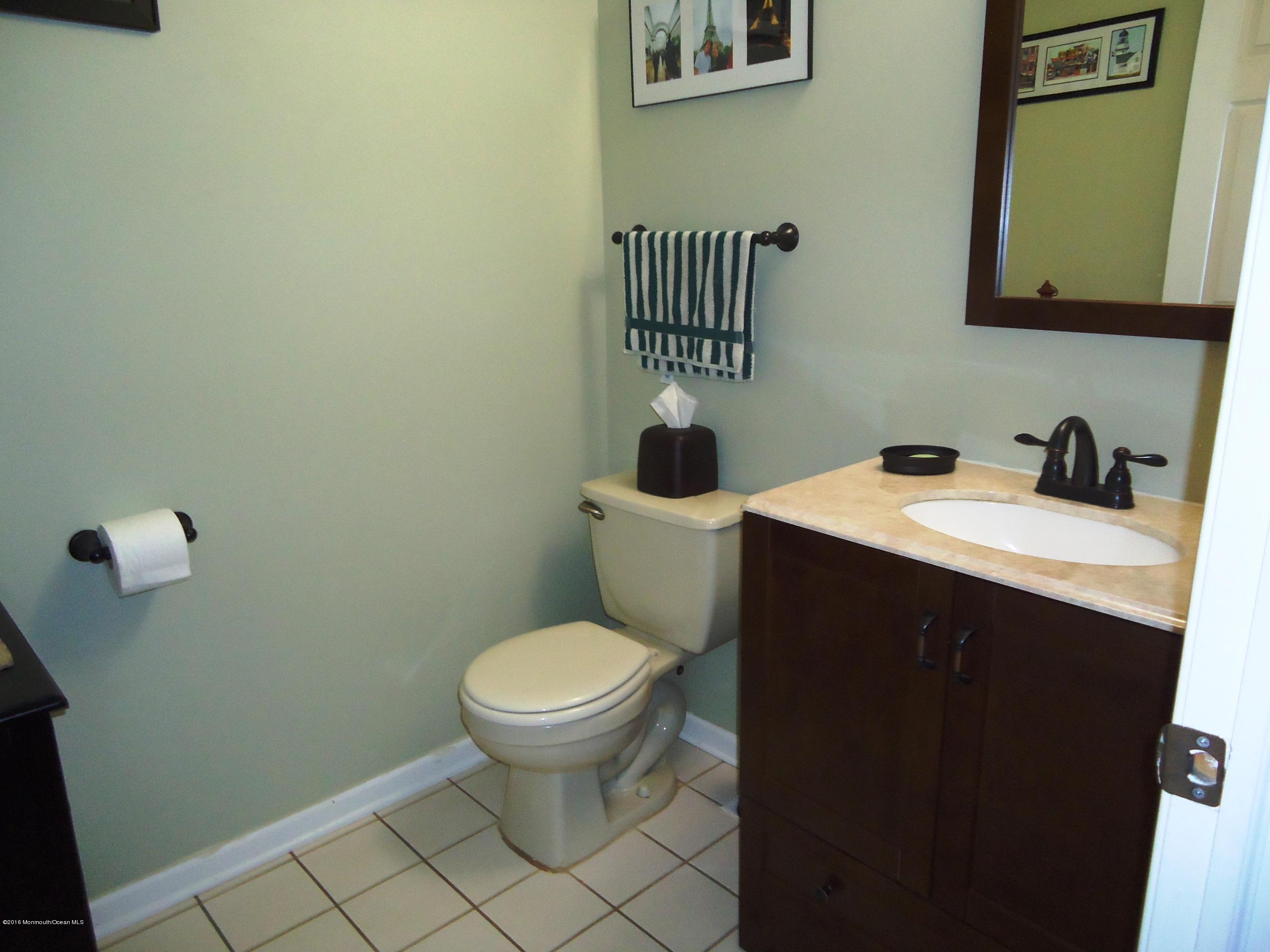 71 Fulton Street Keyport, NJ 07735 - Photo 13 of 19 DSC00629
