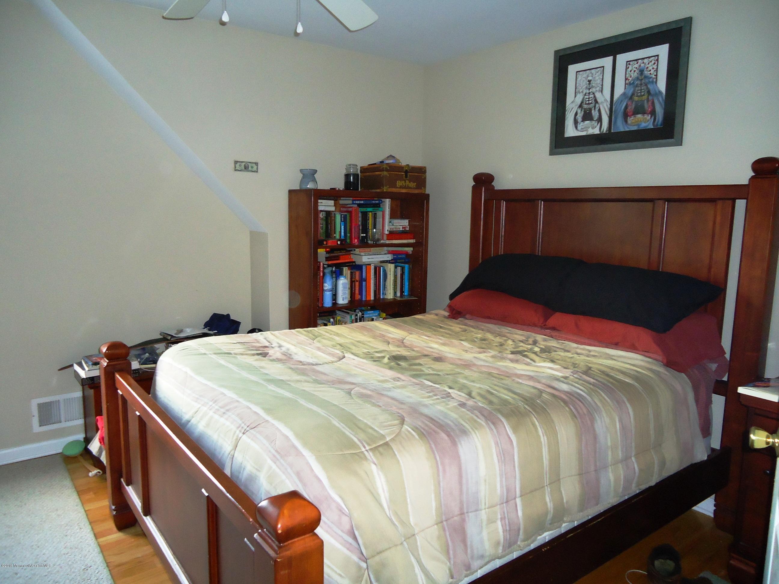 71 Fulton Street Keyport, NJ 07735 - Photo 8 of 19 DSC00621