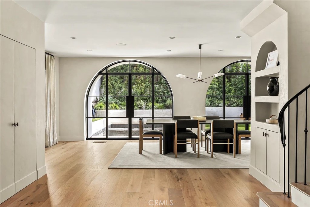 738 San Lorenzo Street Santa Monica, CA 90402 - Photo 4 of 50 a view of living room with large windows and furniture