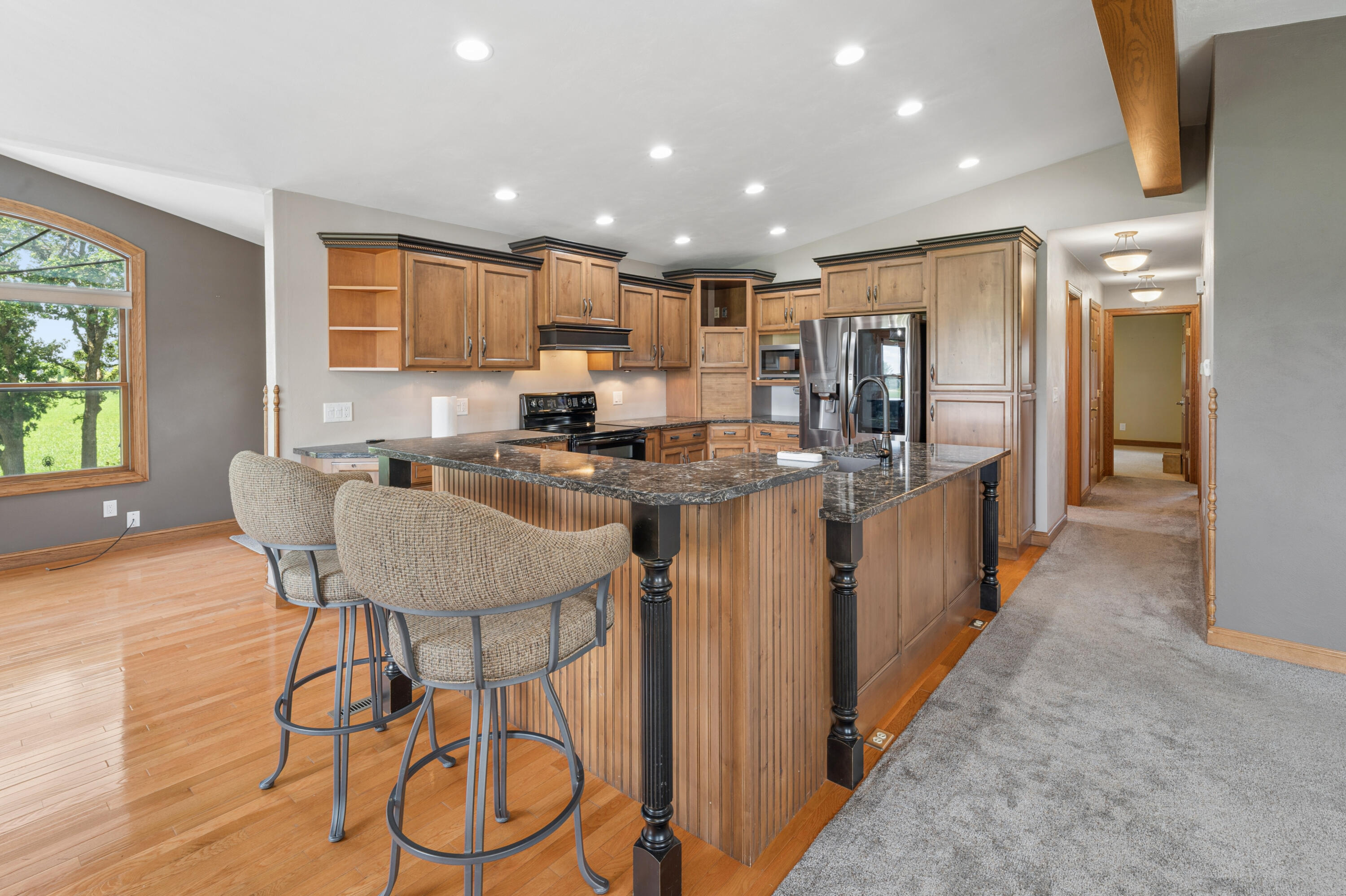 N5748 Metovale Road Metomen, WI 53919 - Photo 29 of 64 Kitchen counter seating