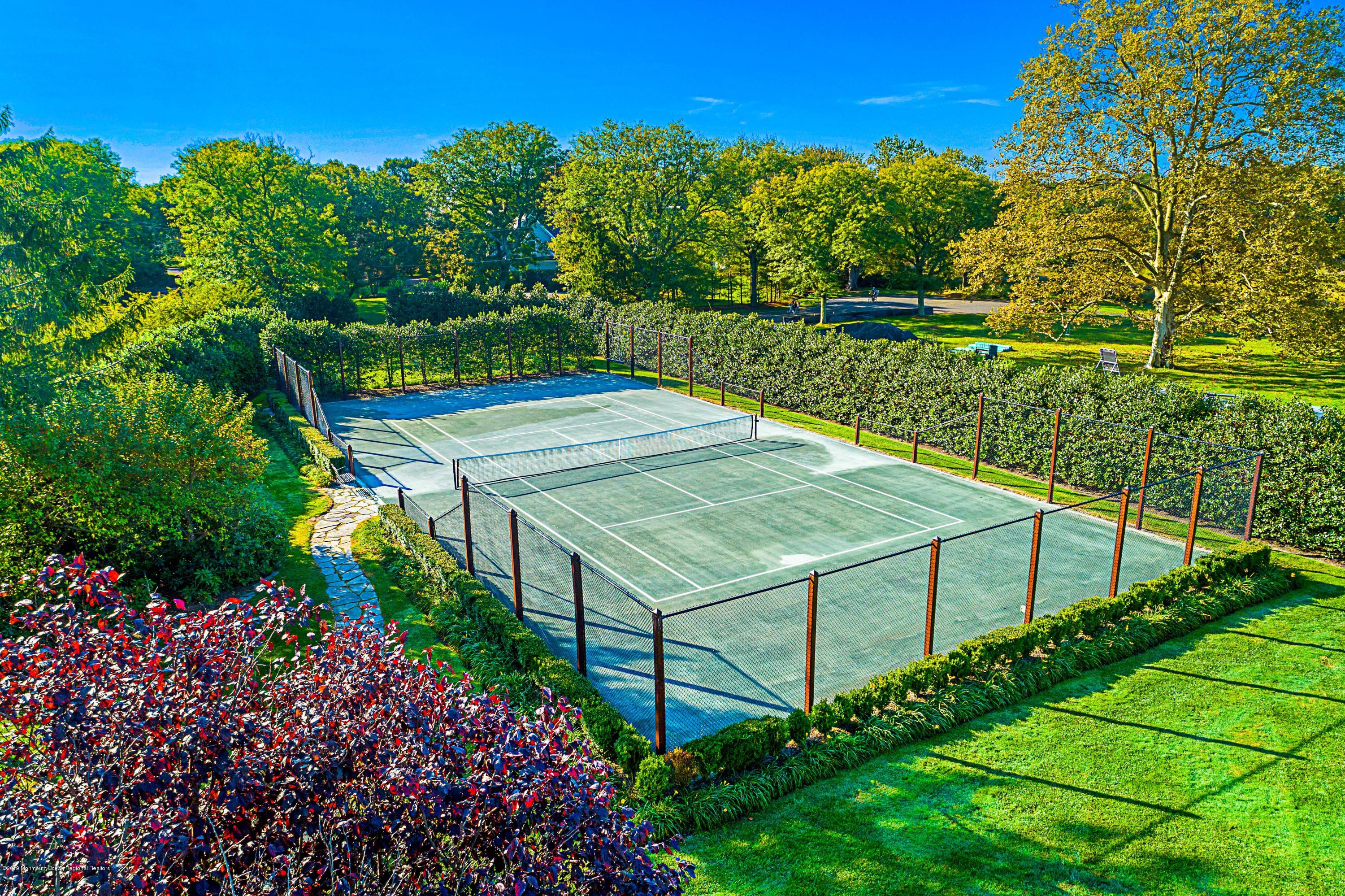 105 Rumson Road Rumson, NJ 07760 - Photo 6 of 9 105RumsonDroneOnline-22