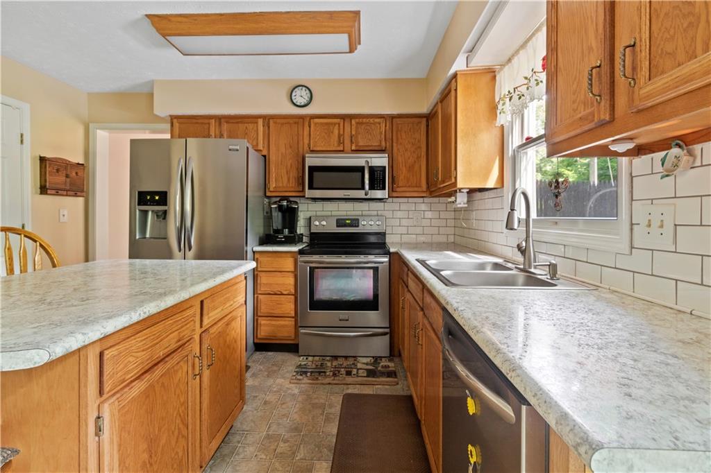 818 Clark Road Spencer, IN 47460 - Photo 20 of 47 Gallery Image 20