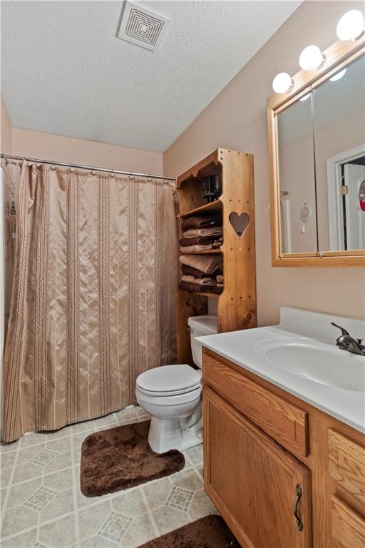 818 Clark Road Spencer, IN 47460 - Photo 28 of 47 Gallery Image 28