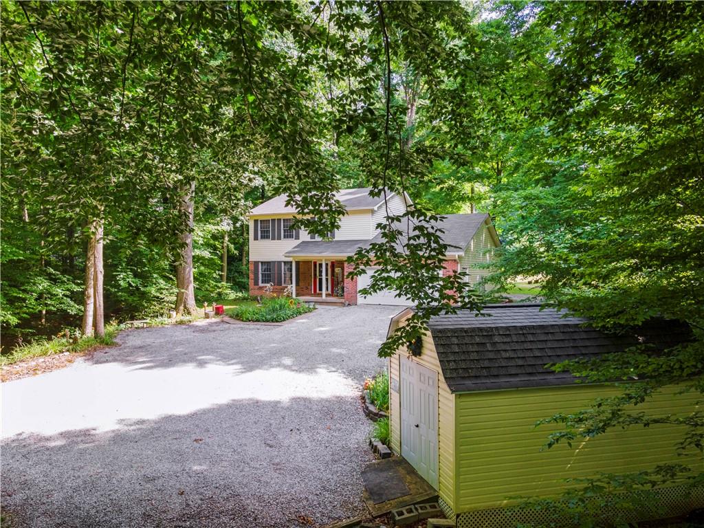 818 Clark Road Spencer, IN 47460 - Photo 5 of 47 Gallery Image 5