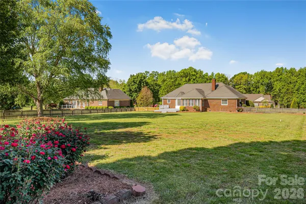 $525,000 | 101 Brightland Run, Monroe, NC 28110
