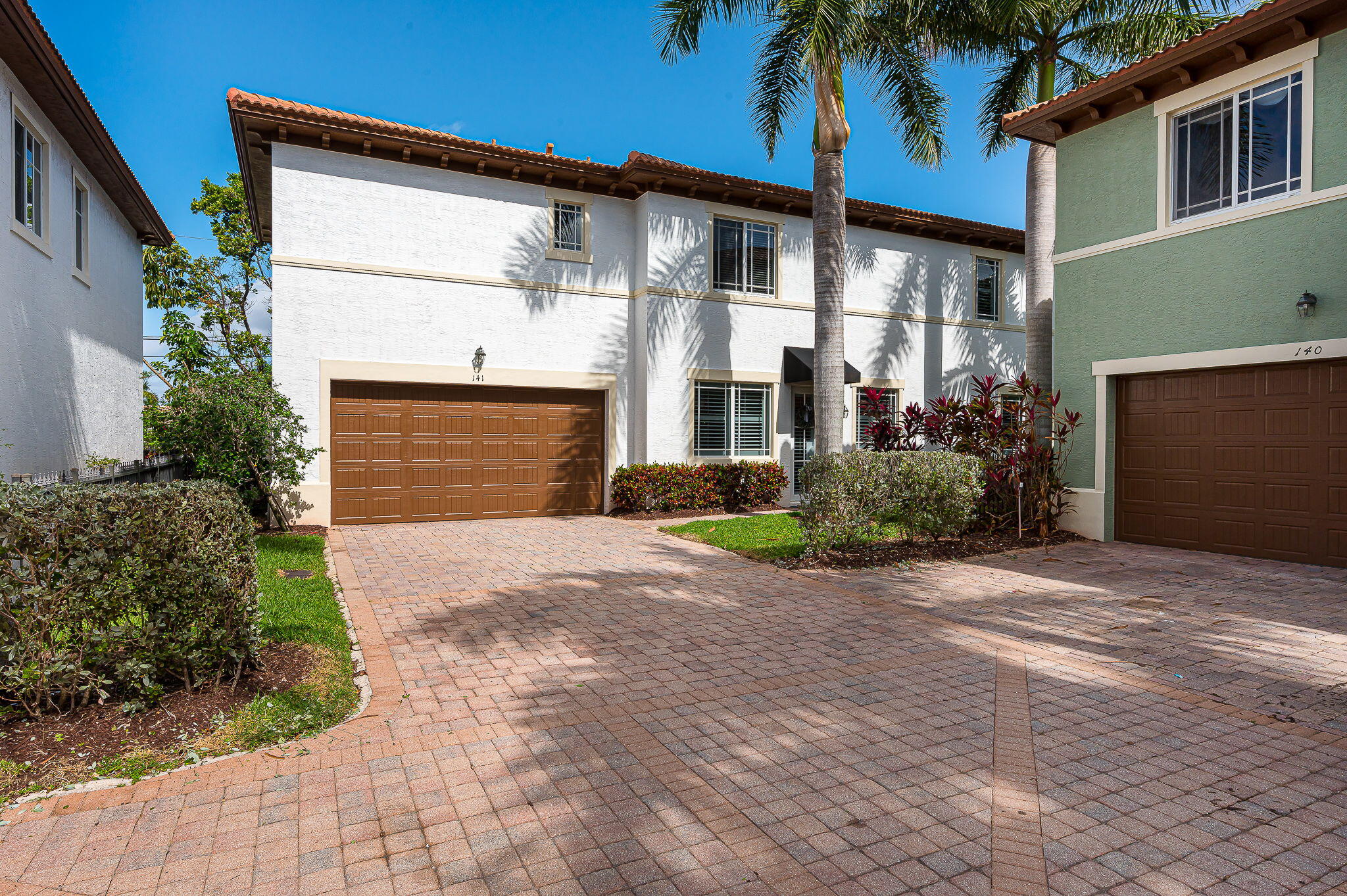 141 Northwest Emerson Place Boca Raton, FL 33432 - Photo 30 of 31 ext front