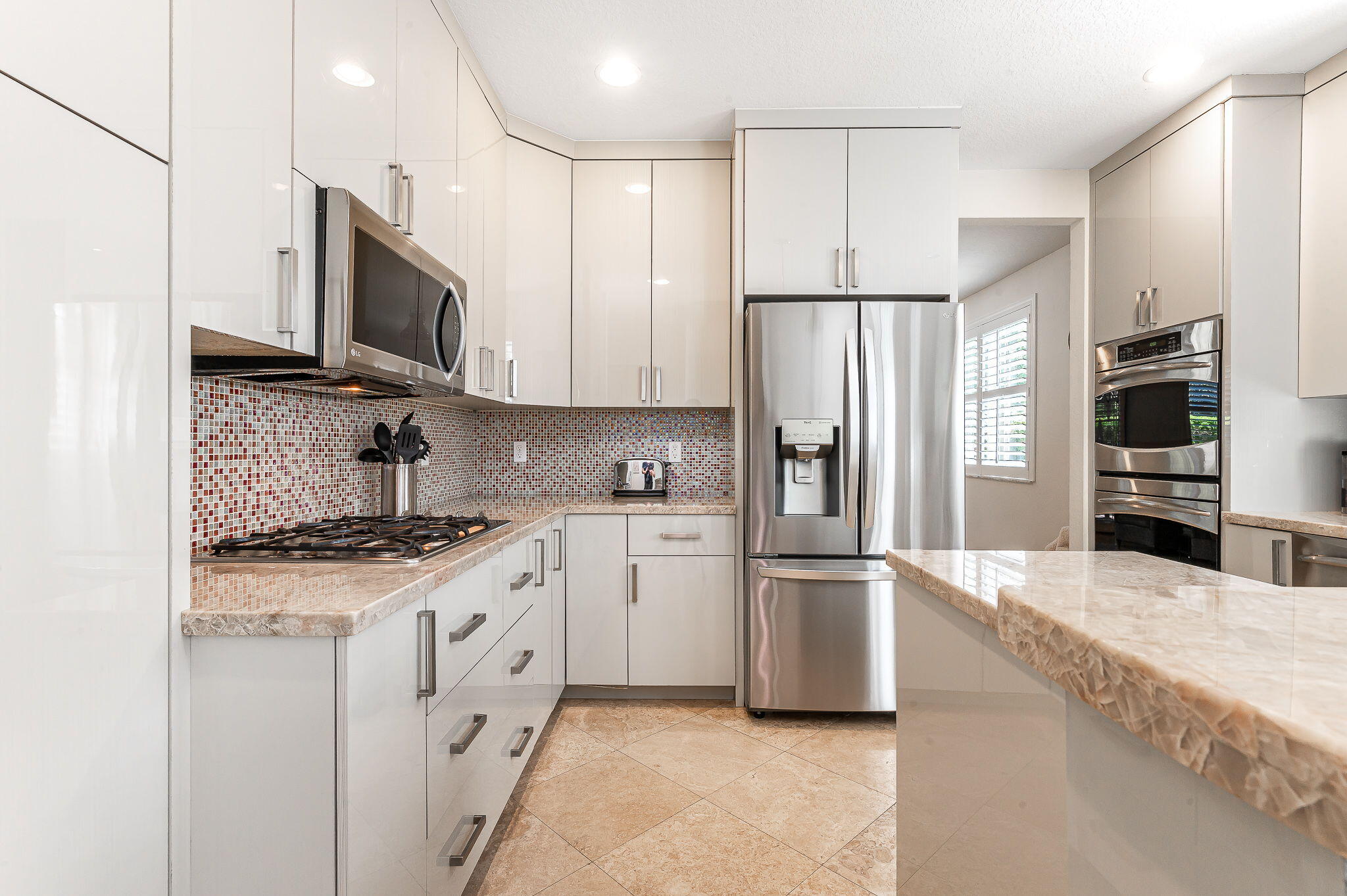 141 Northwest Emerson Place Boca Raton, FL 33432 - Photo 10 of 31 5-web-or-mls-photo-5