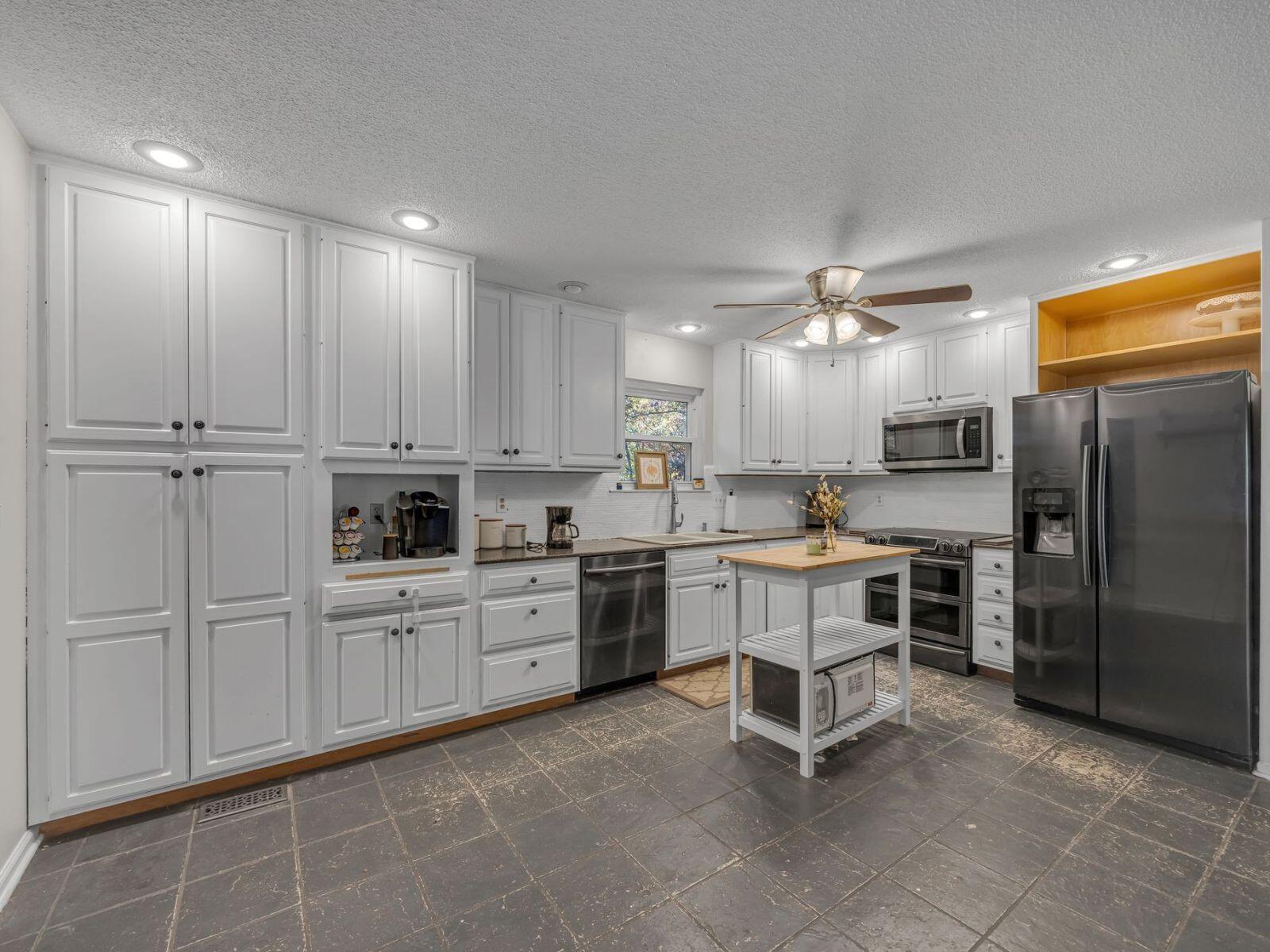 1826 Rock Bluff Road Hixson, TN 37343 - Photo 13 of 33 14