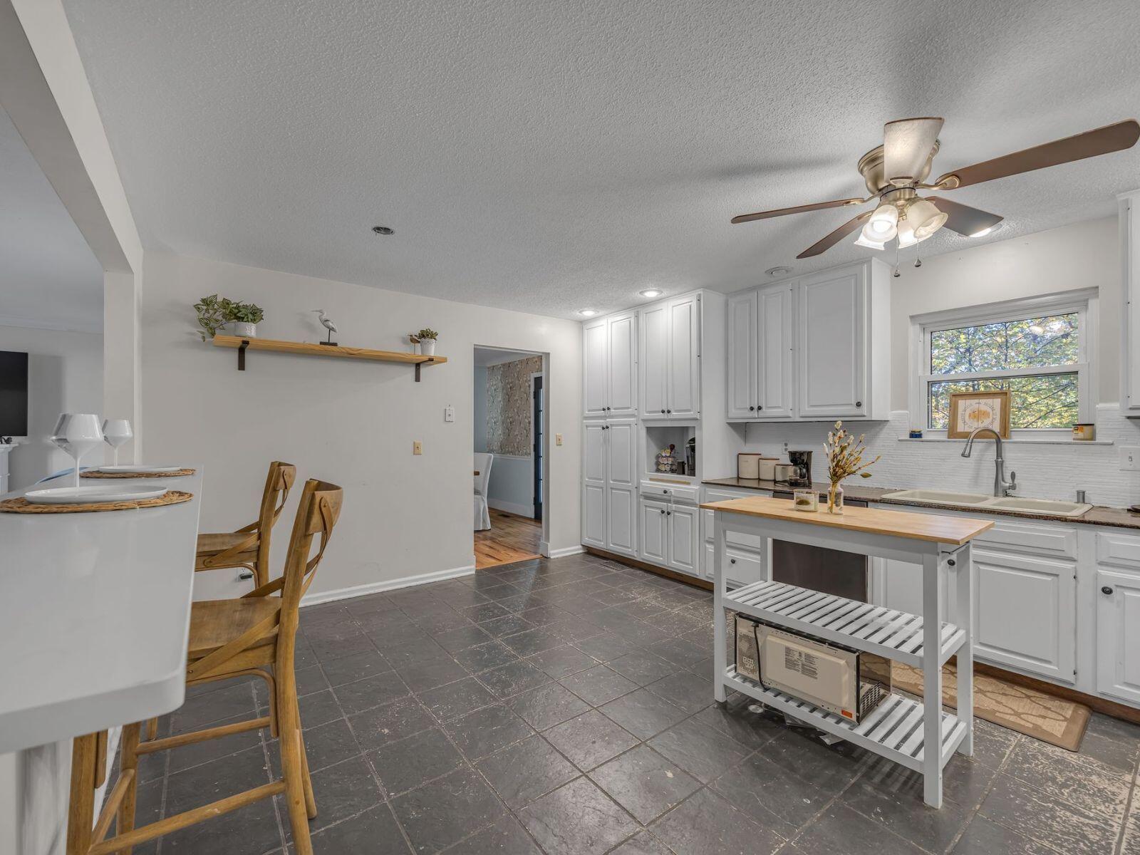 1826 Rock Bluff Road Hixson, TN 37343 - Photo 2 of 33 2