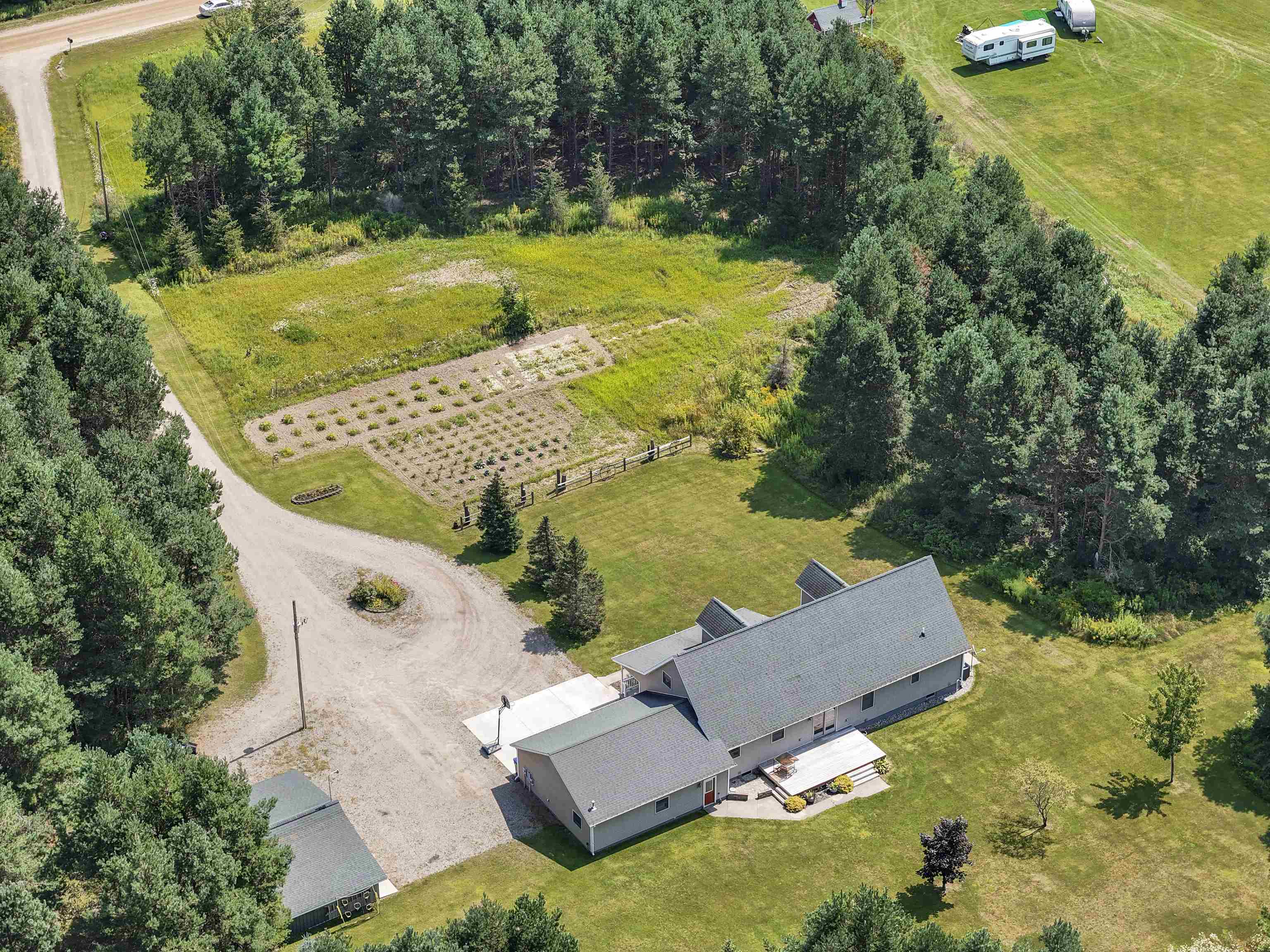 501 North Call Road Lake City, MI 49651 - Photo 6 of 52 1926007-876e4b34-8615-42fa-81bb-a276a8c1c32a.JPG