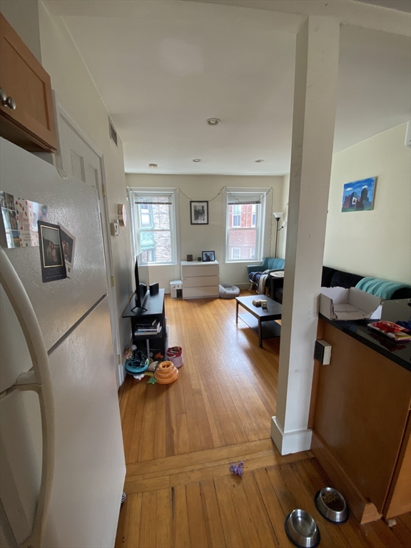 15 Cooper Street, Unit 4 Boston, MA 02113 - Photo 4 of 18