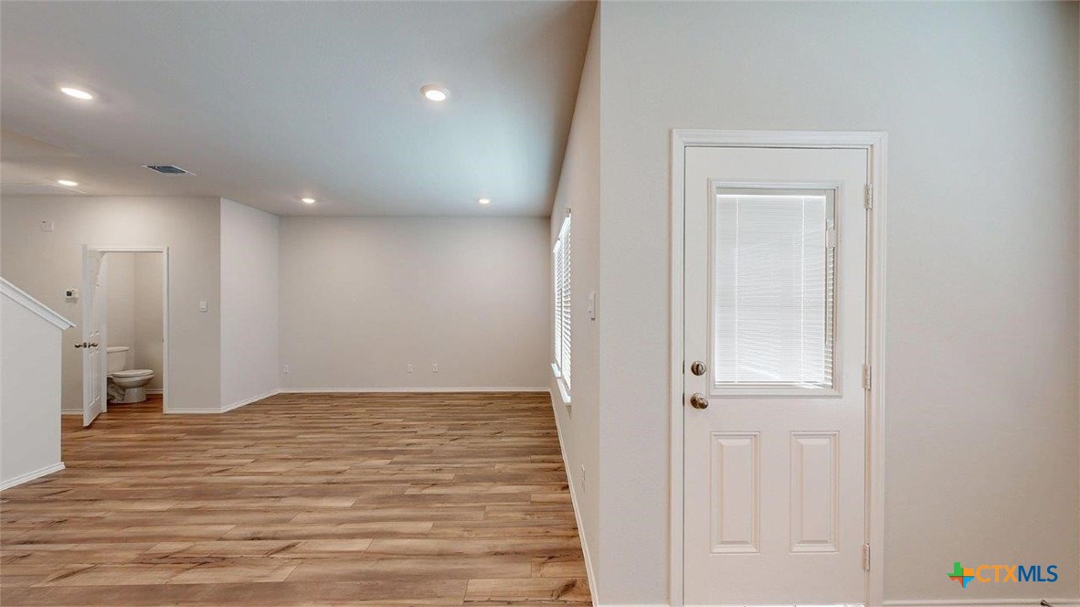 557 Hector Loop Georgetown, TX 78626 - Photo 14 of 41