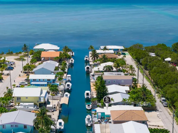 $1,400,000 | 574-576 99th St Ocean, Marathon, FL 33050