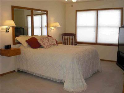460 East Rolston Road Linden, MI 48451 - Photo 6 of 11 20248951-5.JPG