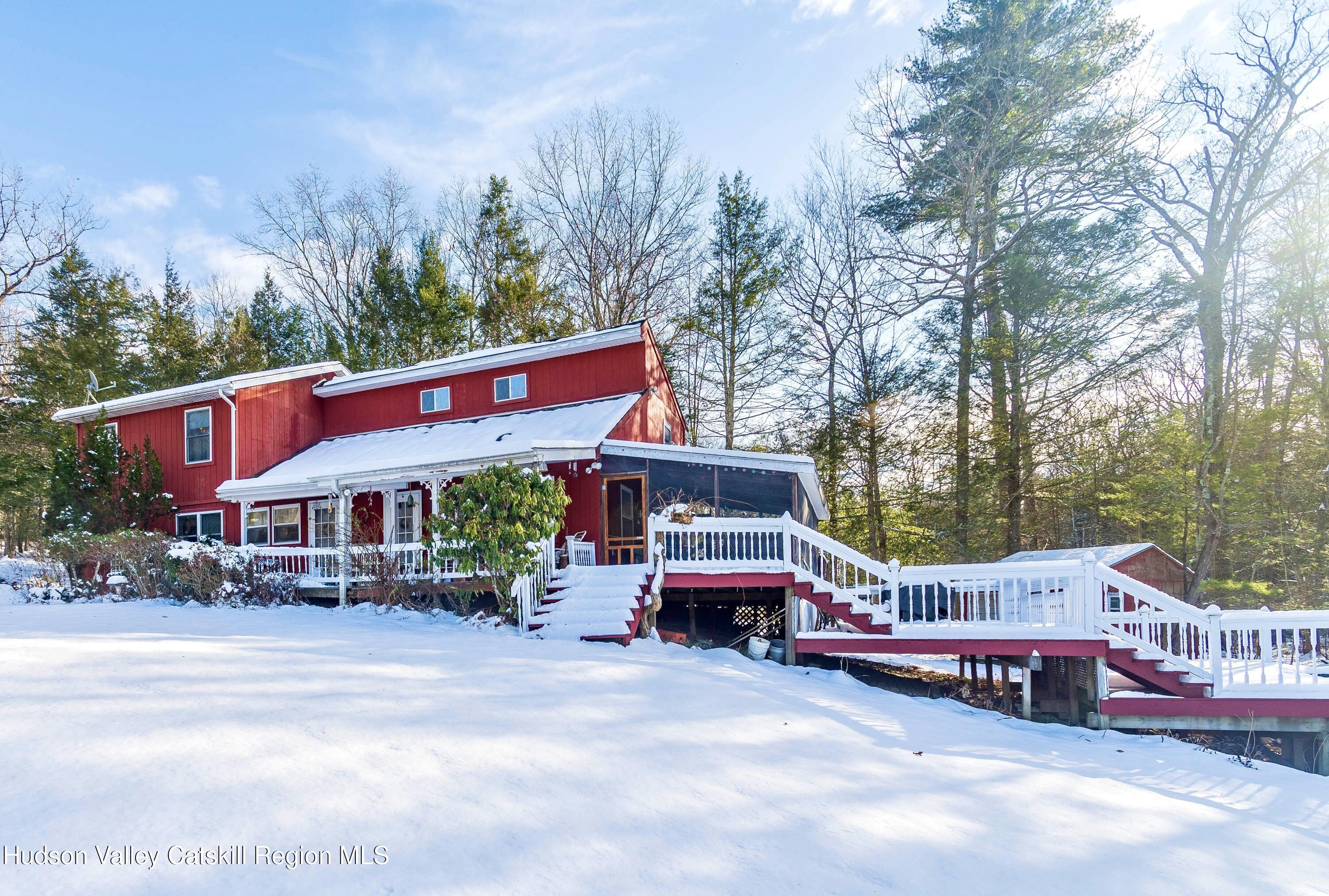 28 John Carle Road Saugerties, NY 12477 - Photo 1 of 51 Main Pic