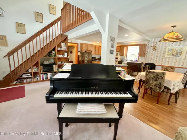 $579,000 | 28 John Carle Road, Saugerties, NY 12477