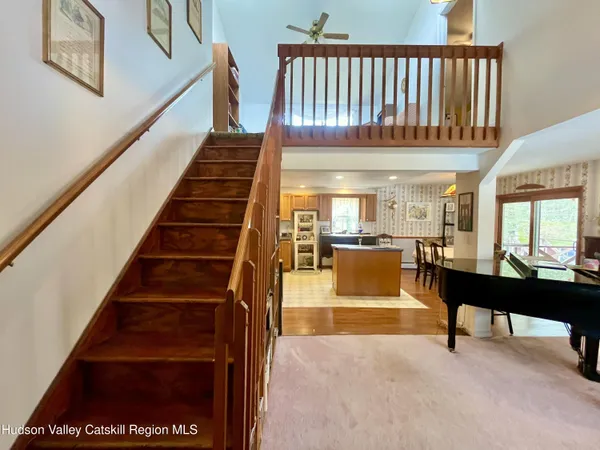 $570,000 | 28 John Carle Road, Saugerties, NY 12477