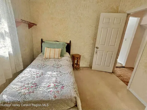 $579,000 | 28 John Carle Road, Saugerties, NY 12477