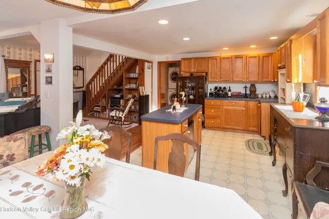 $599,000 | 28 John Carle Road, Saugerties, NY 12477