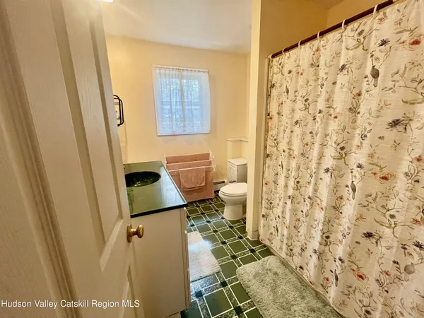 $579,000 | 28 John Carle Road, Saugerties, NY 12477