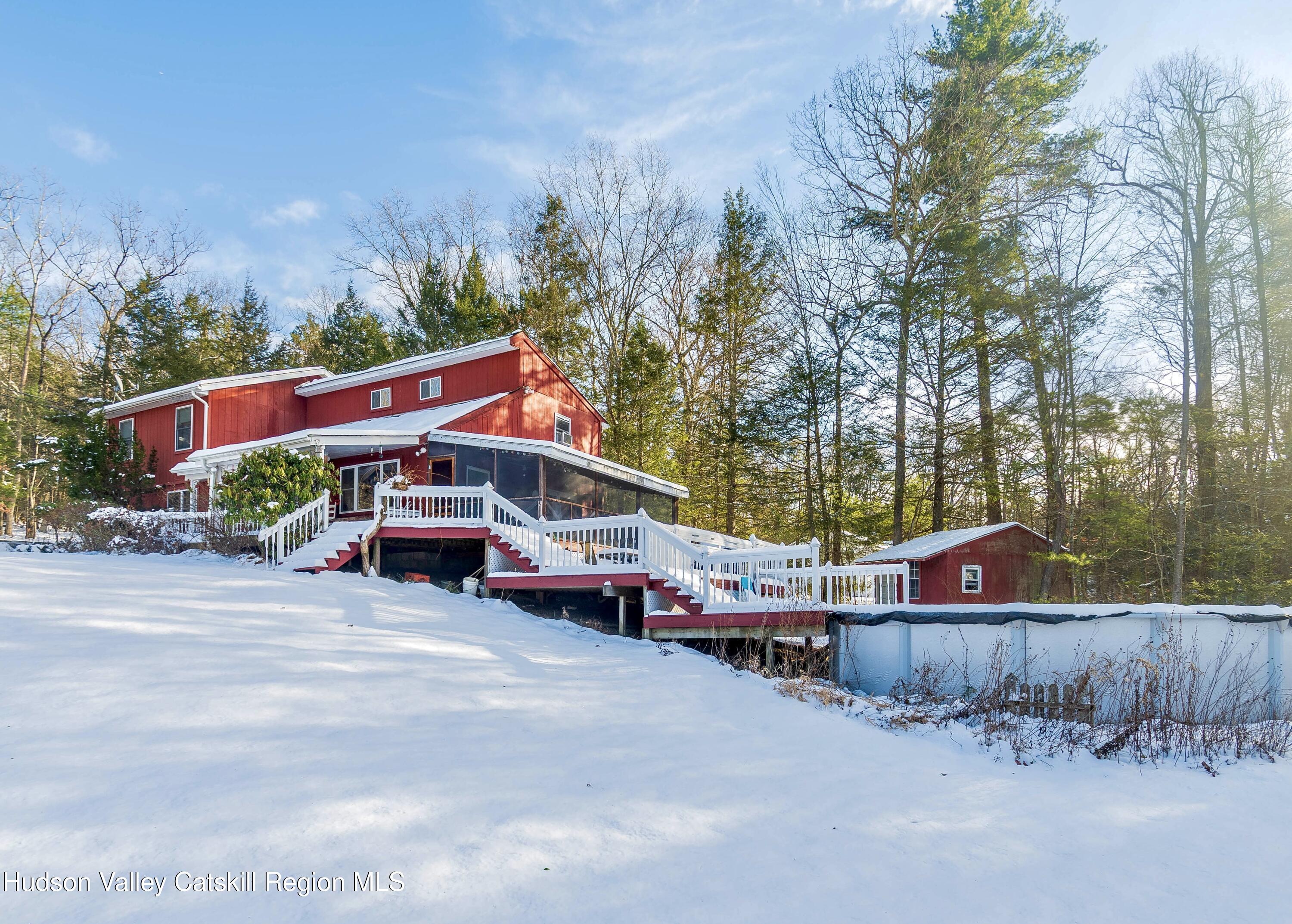 28 John Carle Road Saugerties, NY 12477 - Photo 3 of 51 DSC_8941 copy