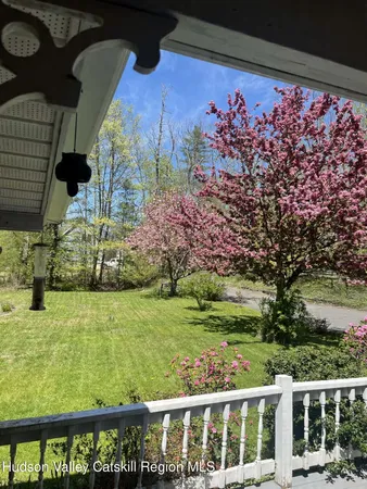 $570,000 | 28 John Carle Road, Saugerties, NY 12477