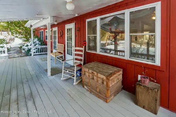 $579,000 | 28 John Carle Road, Saugerties, NY 12477