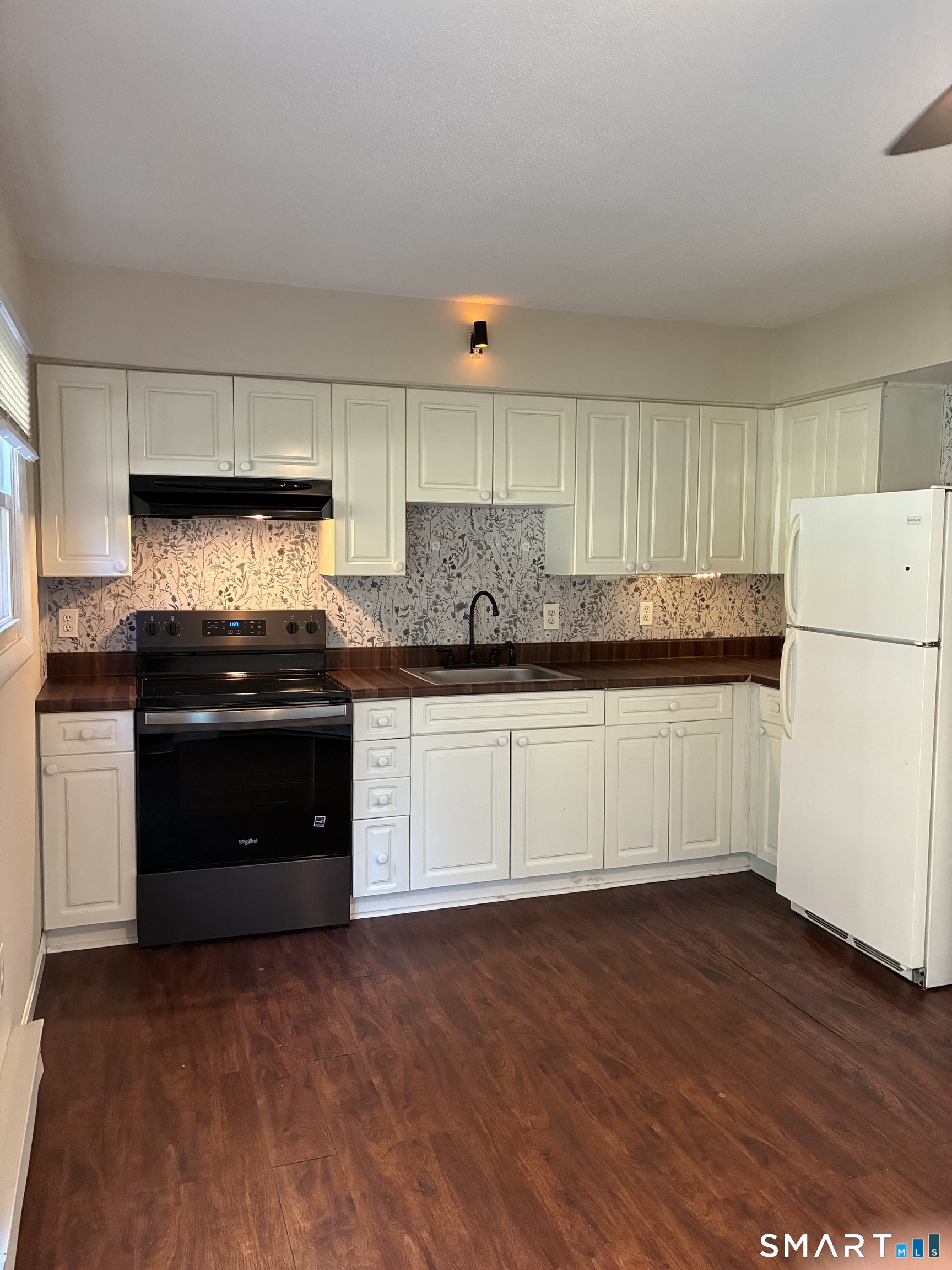 94 Canterbury Road, Unit C Plainfield, CT 06374 - Photo 7 of 18